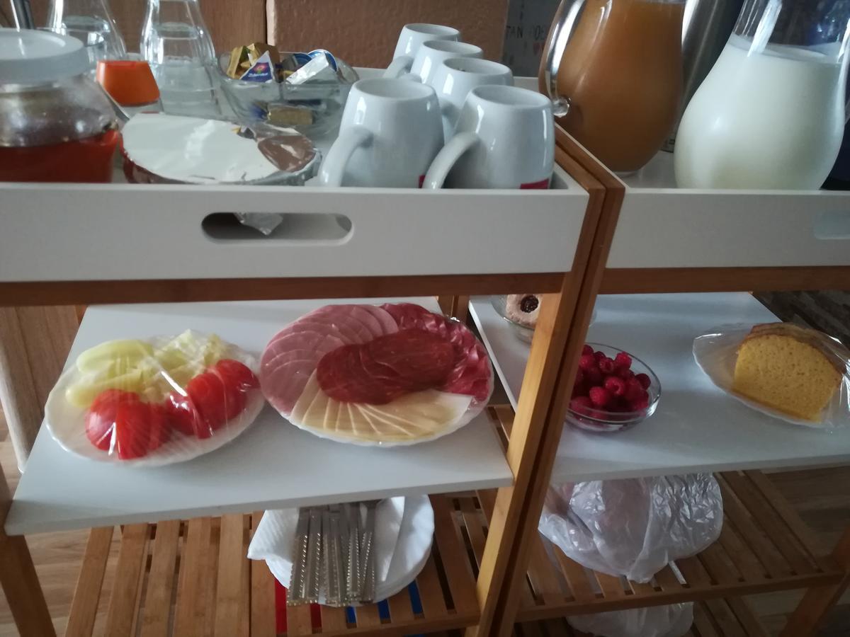 קורניצה Apartment And Rooms Aracic מראה חיצוני תמונה